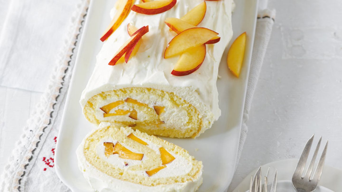 Kokos-Pfirsich-Rolle Rezept