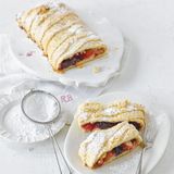 Apfel-Brombeer-Strudel