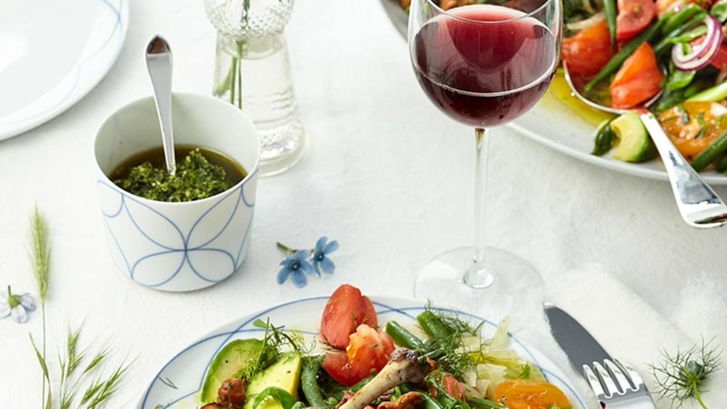 Bunter Tomatensalat Rezept - [ESSEN UND TRINKEN]