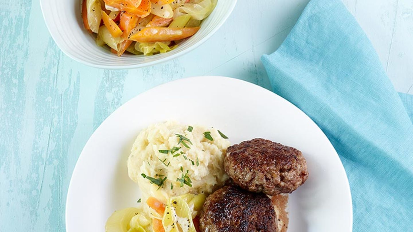Buletten mit Lauch-Möhren-Gemüse Rezept