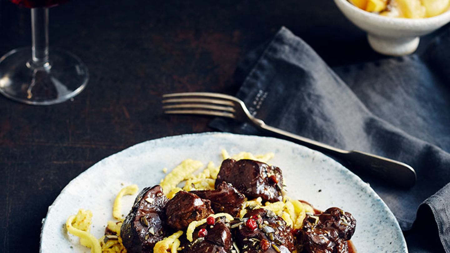 Kürbiskernspätzle und Apfelkompott Rezept