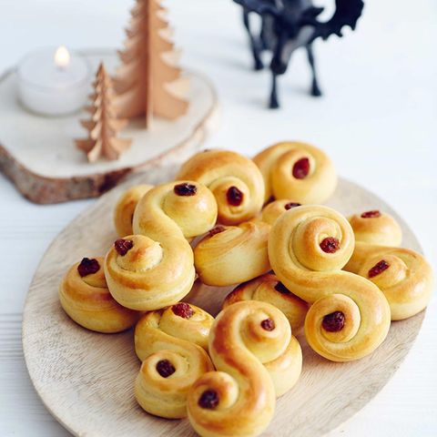 Lussekatter {Luciakatzen}