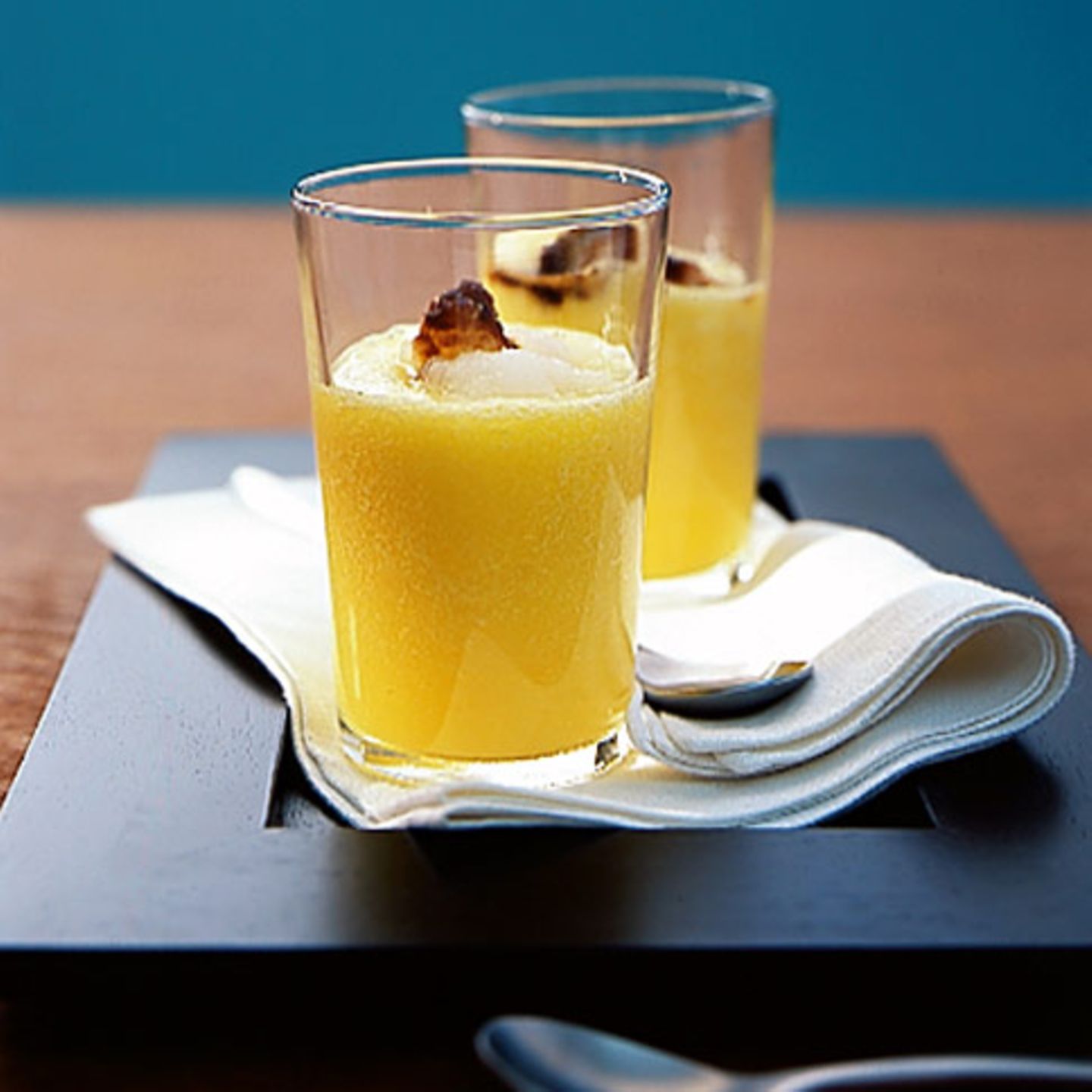 Ananas-Rettich-Drink mit Soja