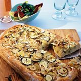 Focaccia Pugliese mit Kartoffeln und Zucchini