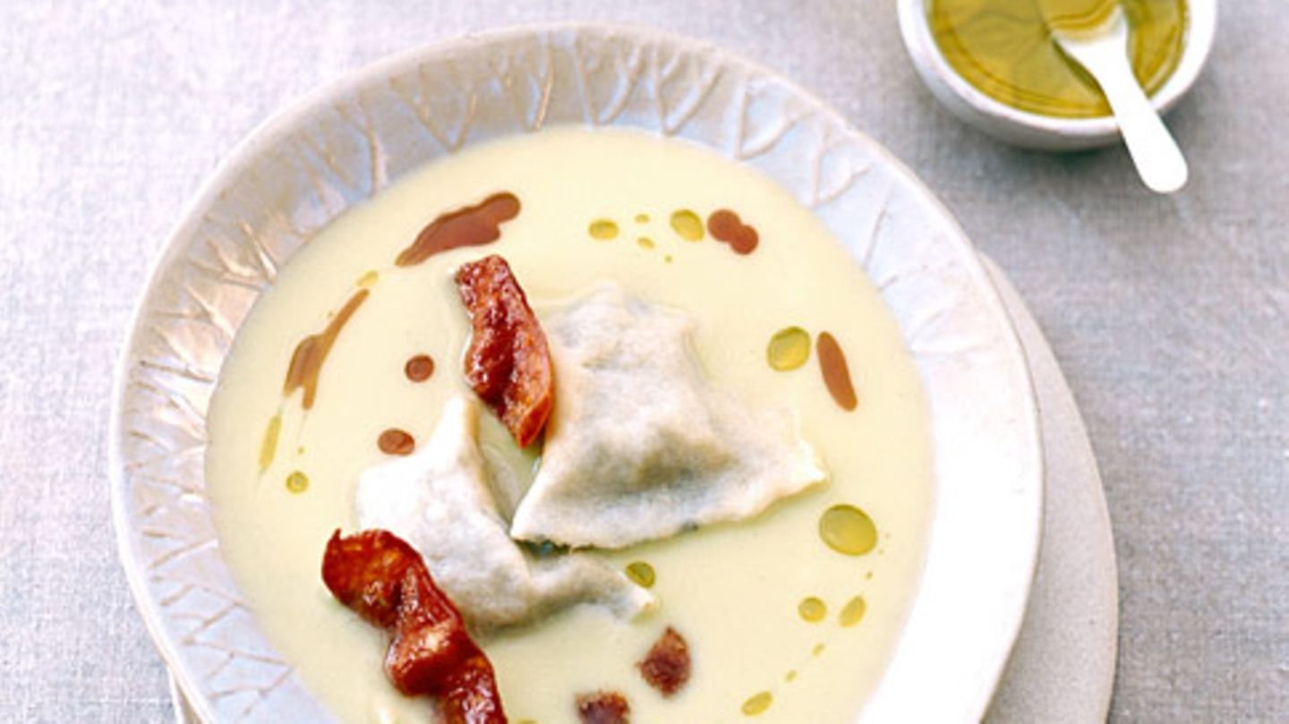 Grünkohl-Maultaschen mit Selleriesauce Rezept