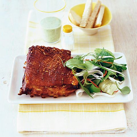 Asia-Pork mit Guacamole-Salat