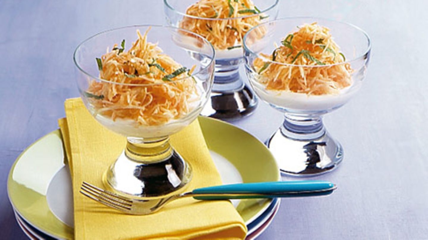 Möhren-Sellerie-Rohkost Rezept