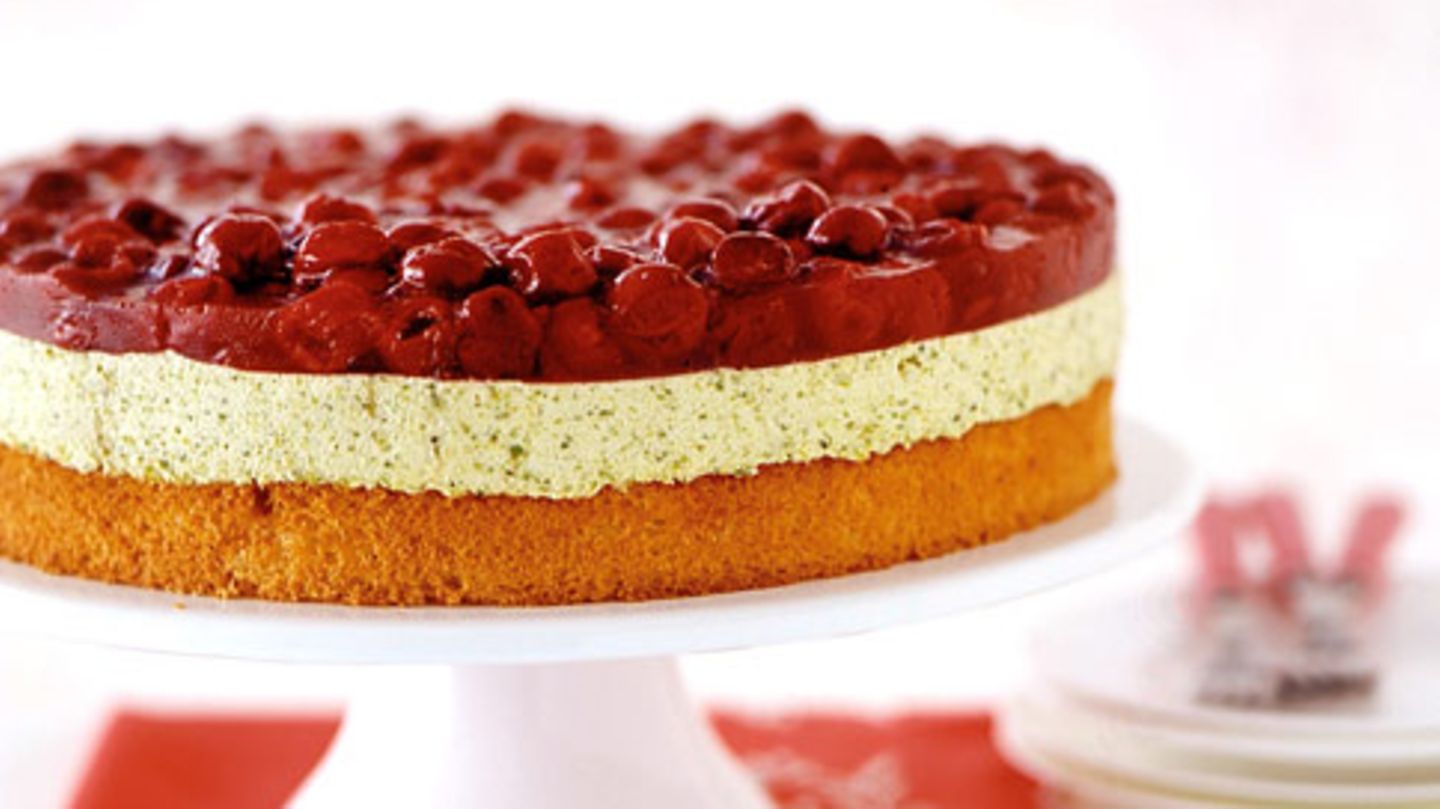 Kirschtorte mit Pistazienmousse Rezept