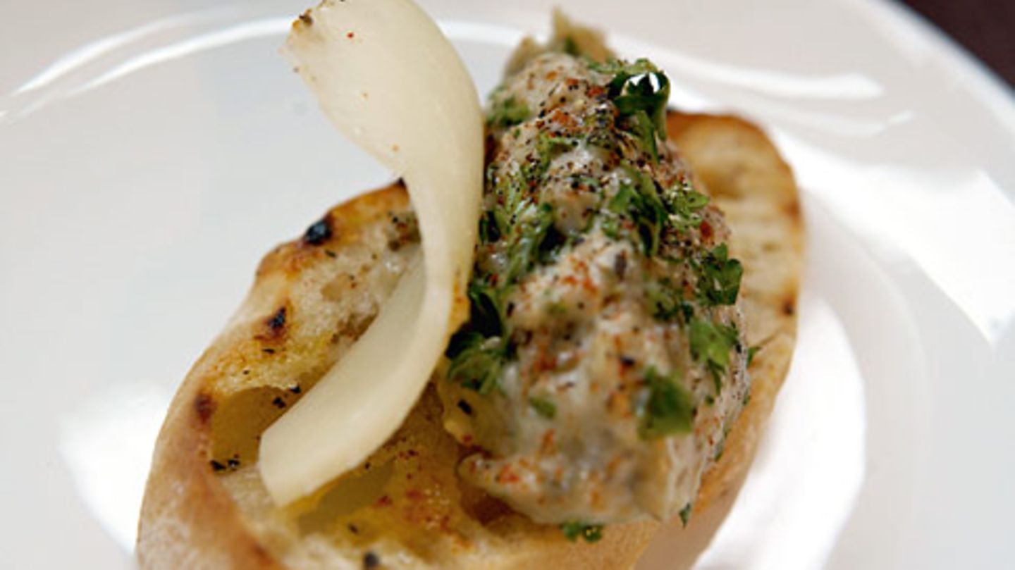 Crostini mit Auberginenpüree Rezept