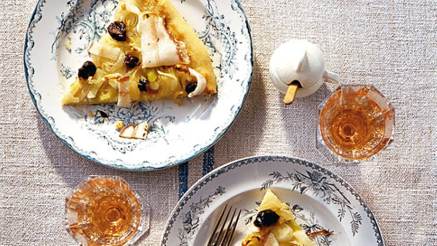 Zwiebel-Porree-Kuchen mit Lardo Rezept