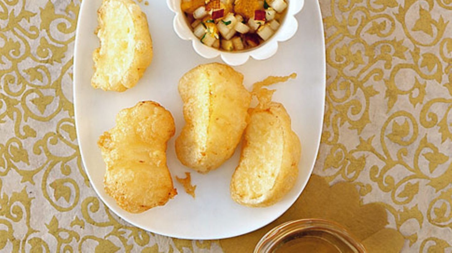Apfel-Tempura mit Birnen-Salsa Rezept