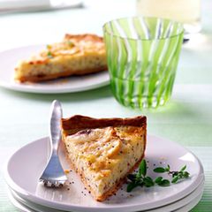 Zwiebel-Apfel-Quiche mit Mohn