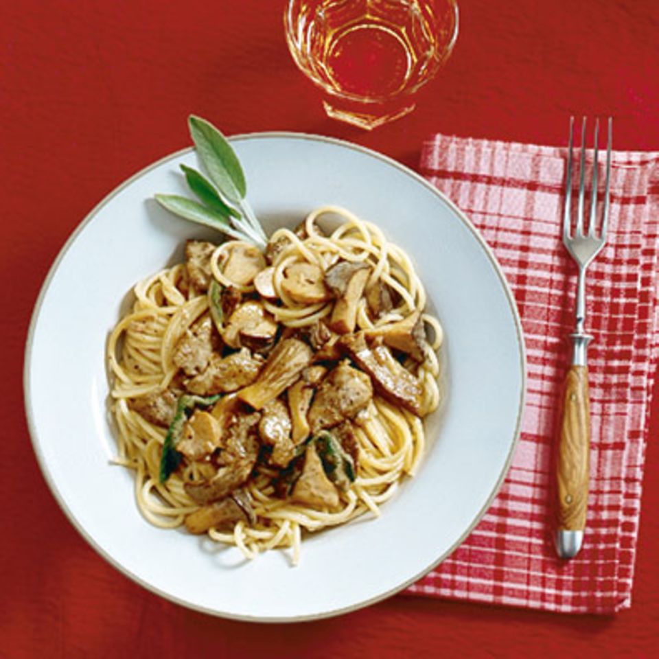 Spaghetti mit Kalbsleberragout