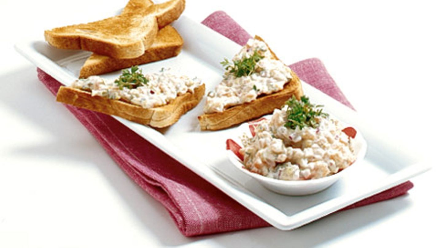 Lachs-Remoulade auf Toast Rezept