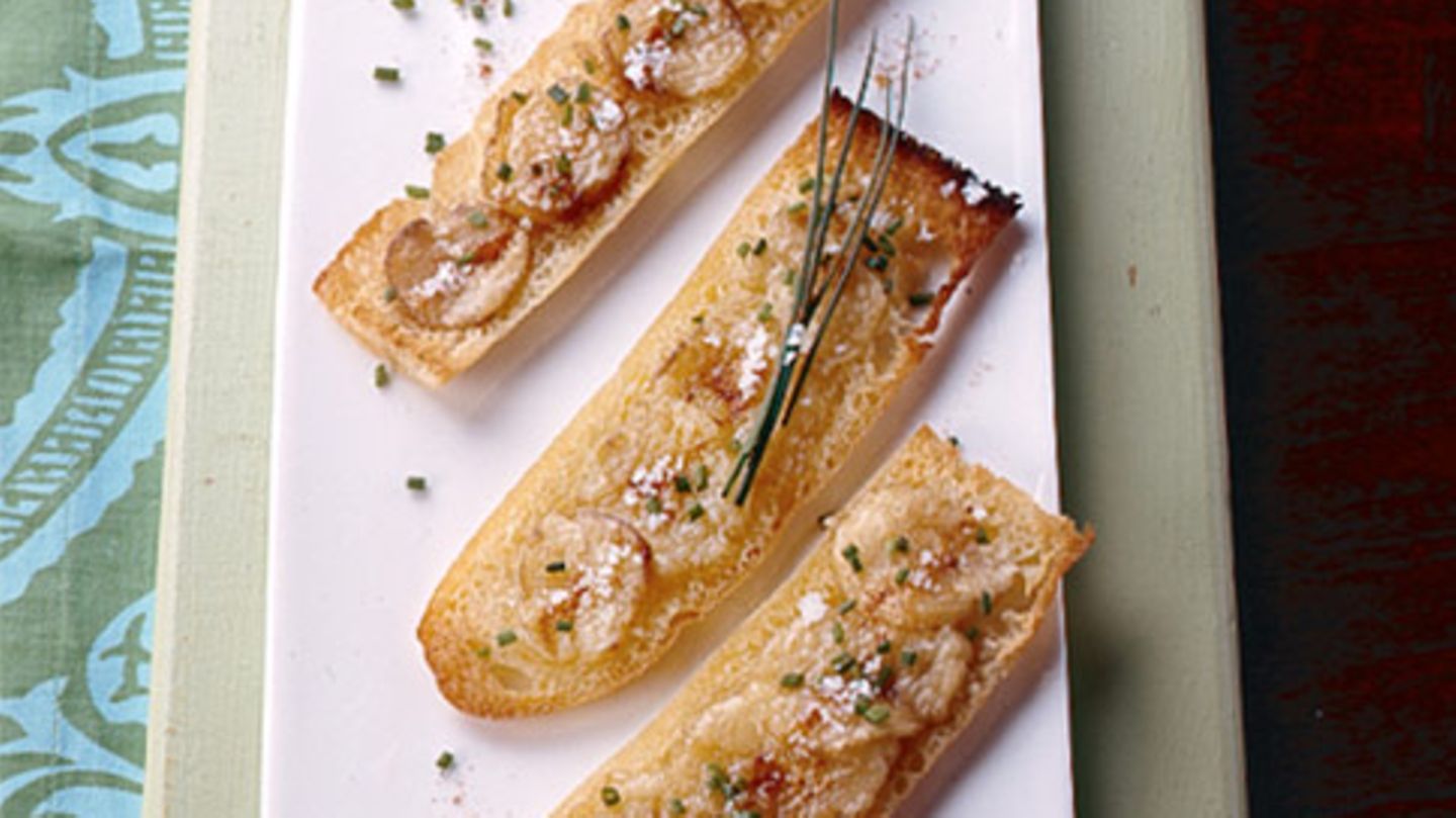 Röstbrot mit gratiniertem Mark Rezept