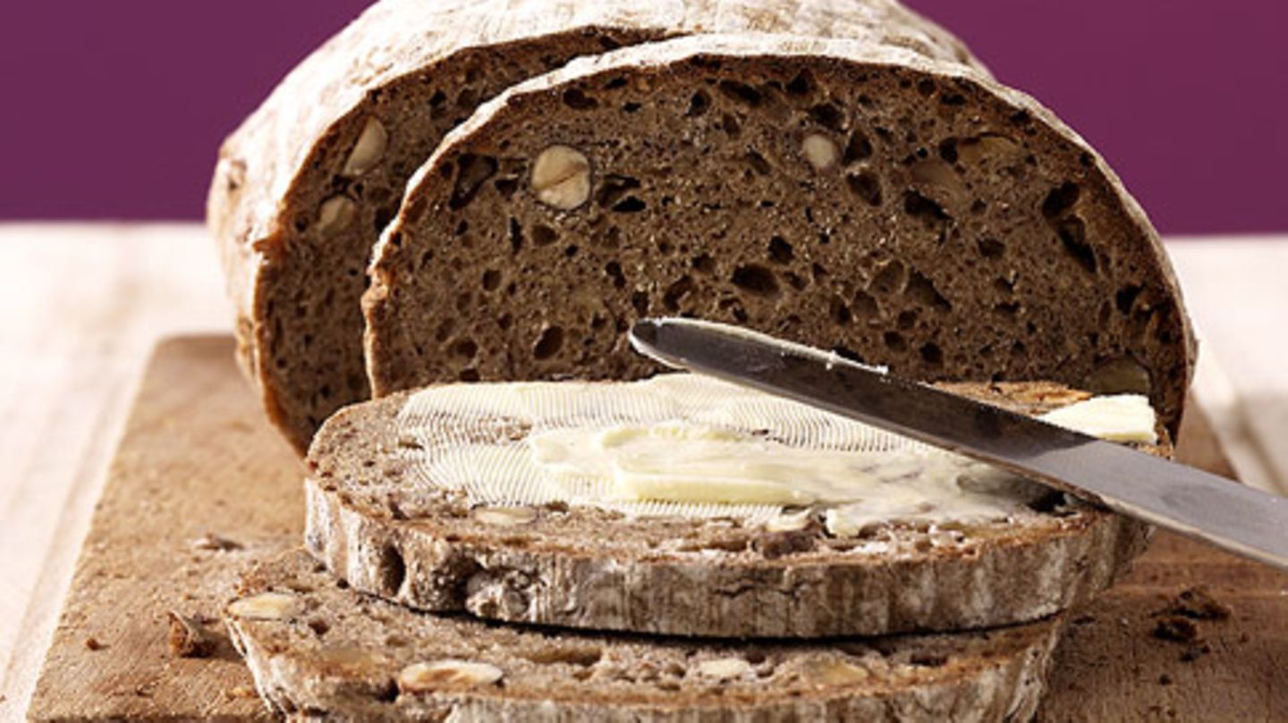 Nussbrot Rezept - [ESSEN UND TRINKEN]