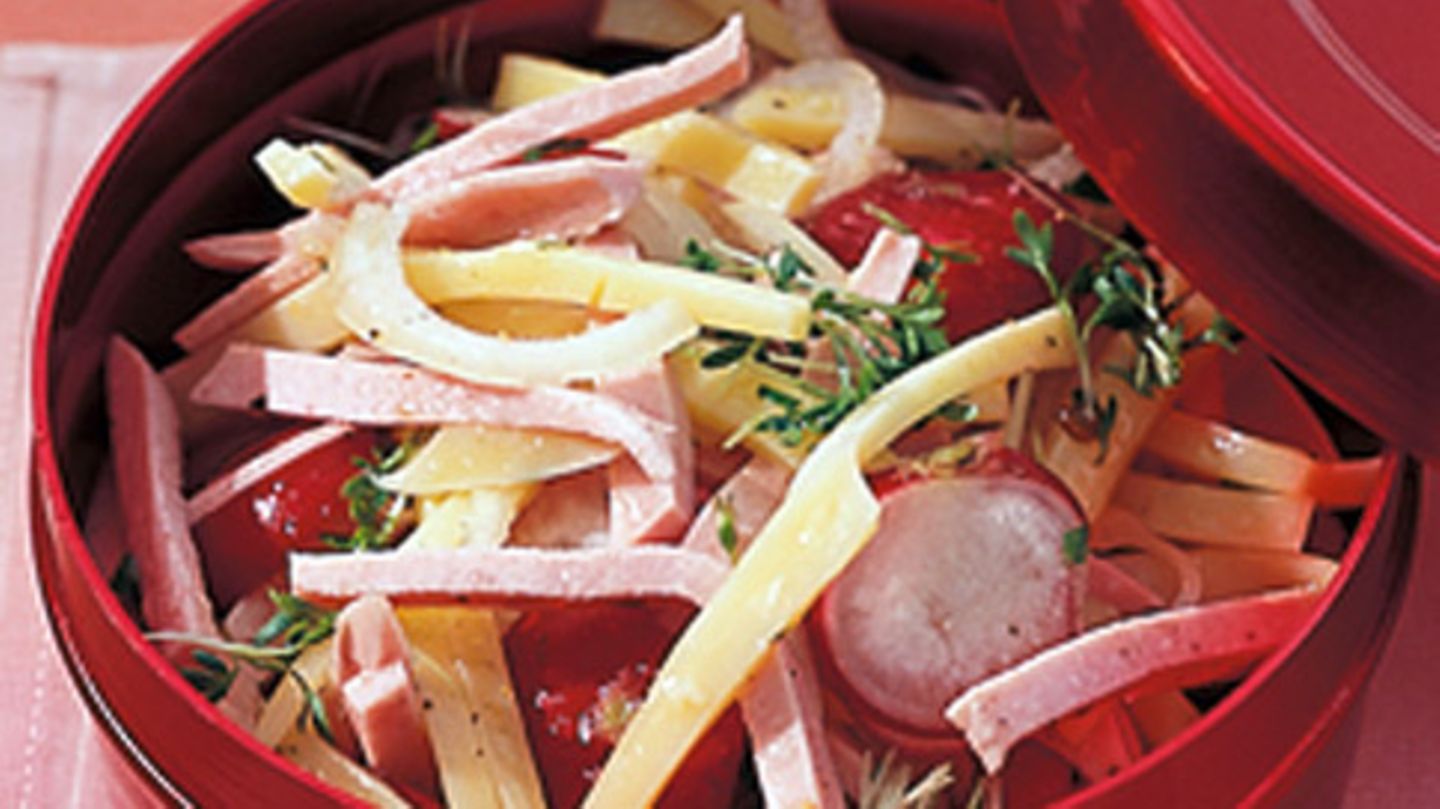 Radieschen-Käse-Salat Rezept