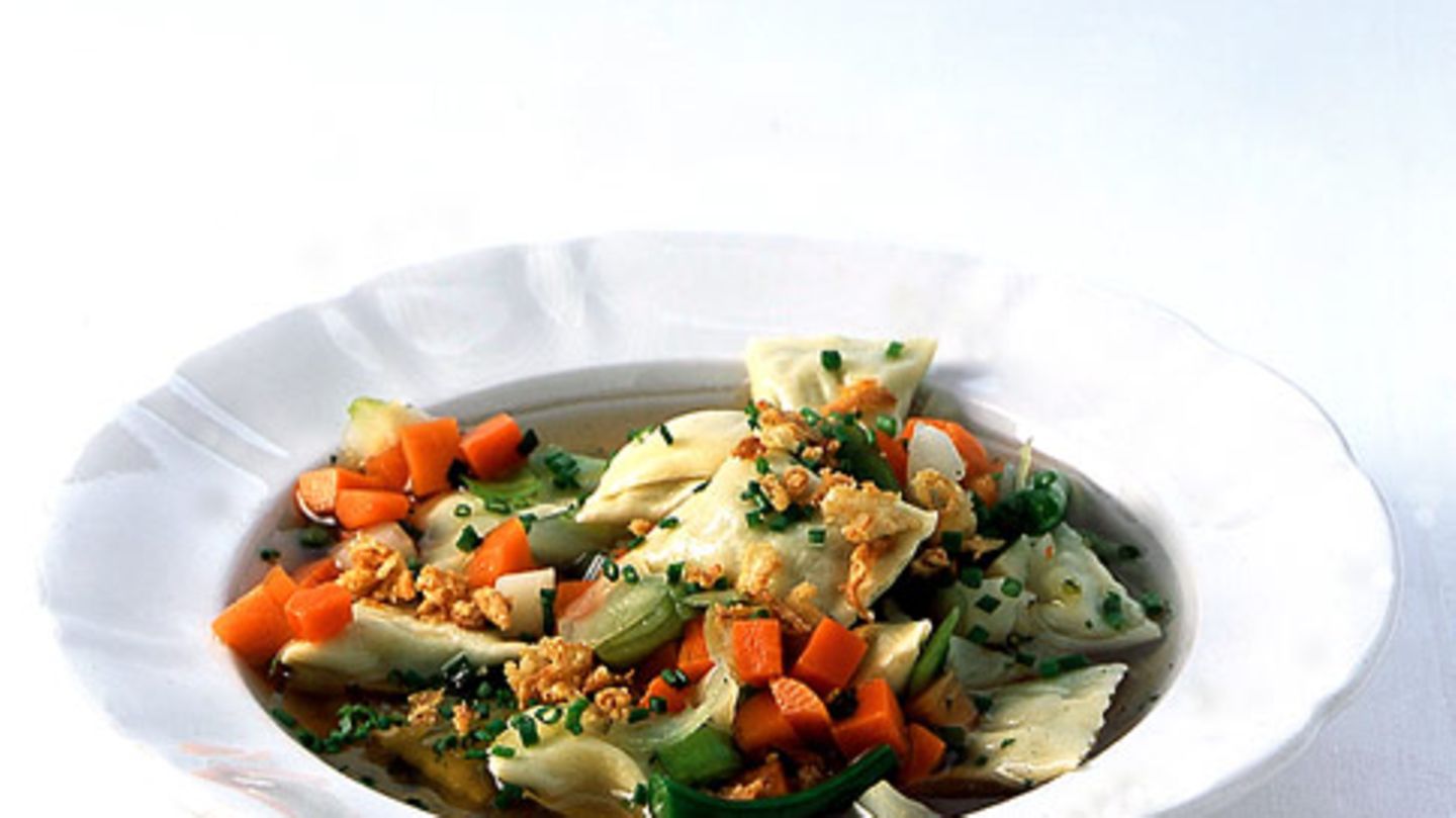 Maultaschen-Gemüsesuppe Rezept