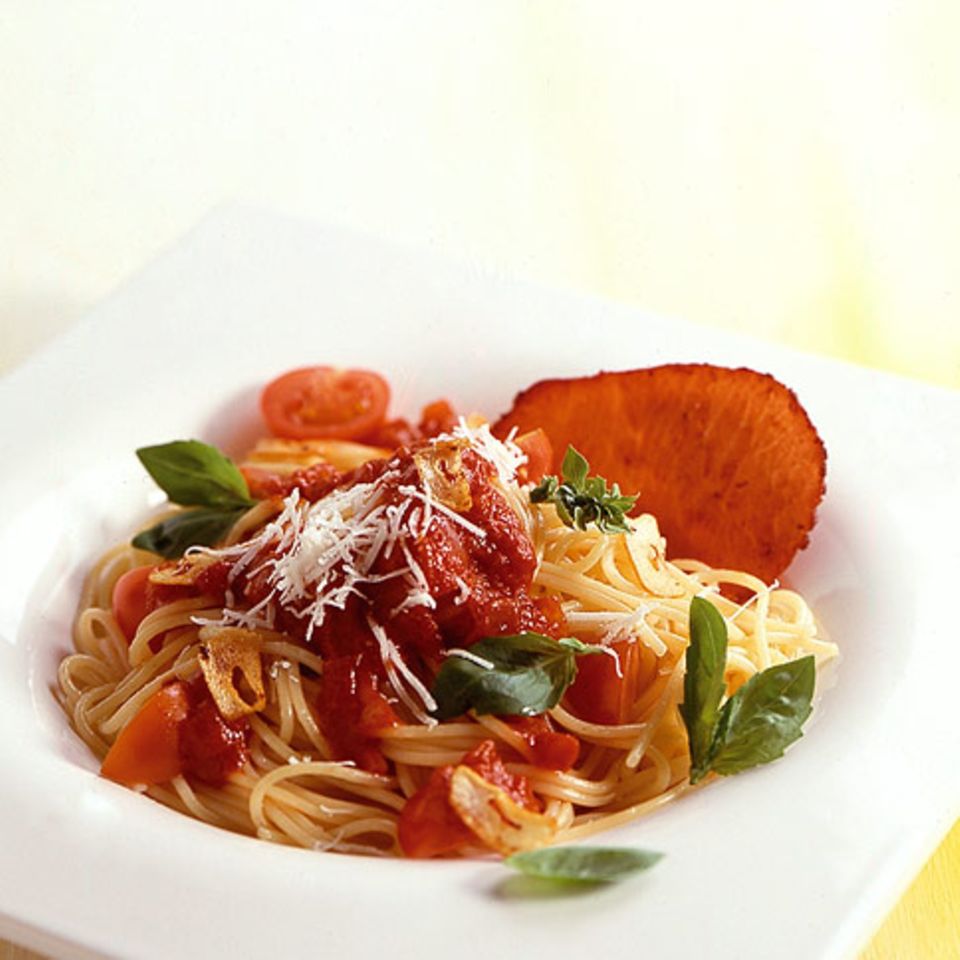 Spaghettini mit Tomatensauce