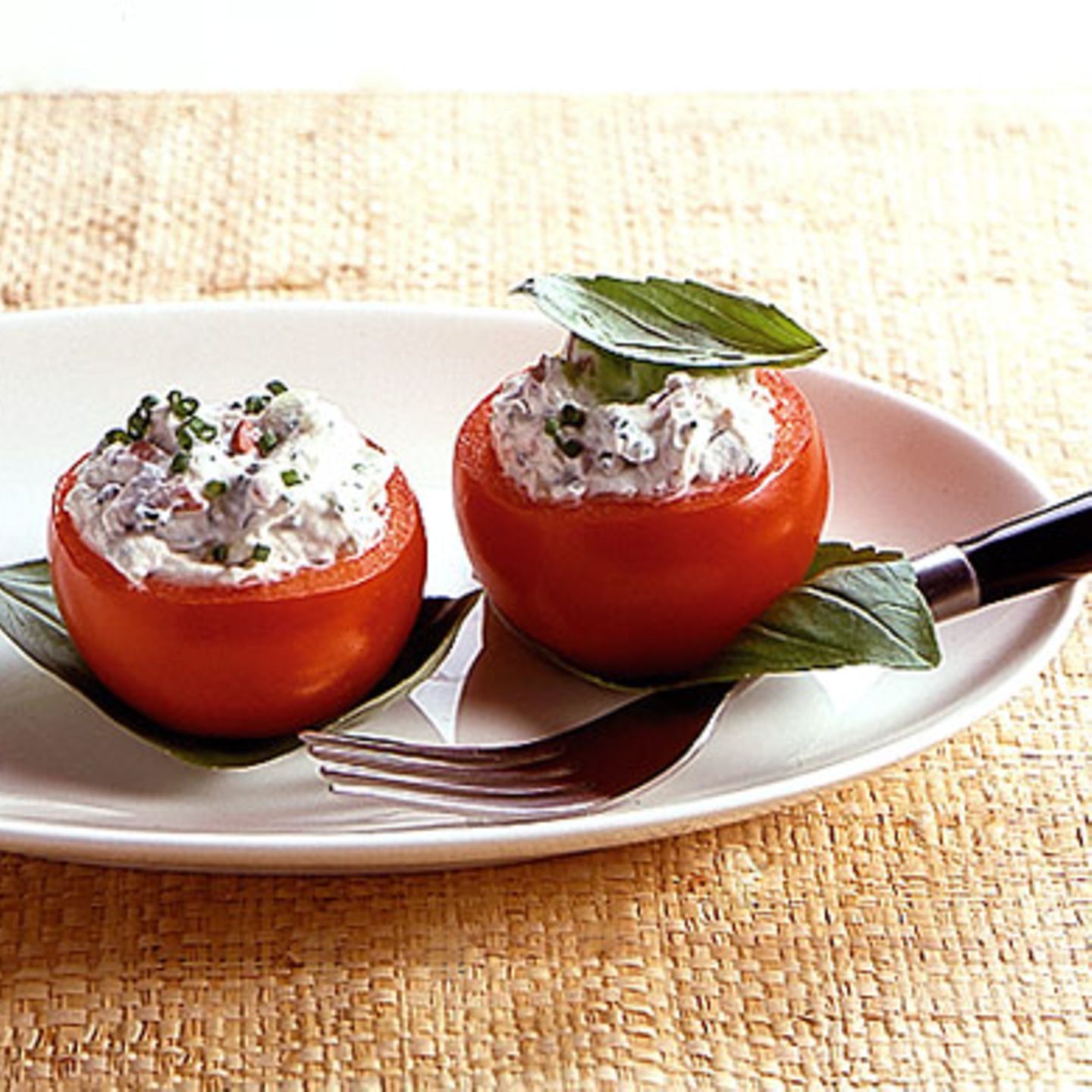 Gefüllte Ricotta-Tomaten