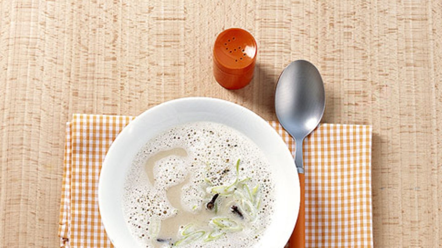 Apfel-Kartoffelsuppe Rezept