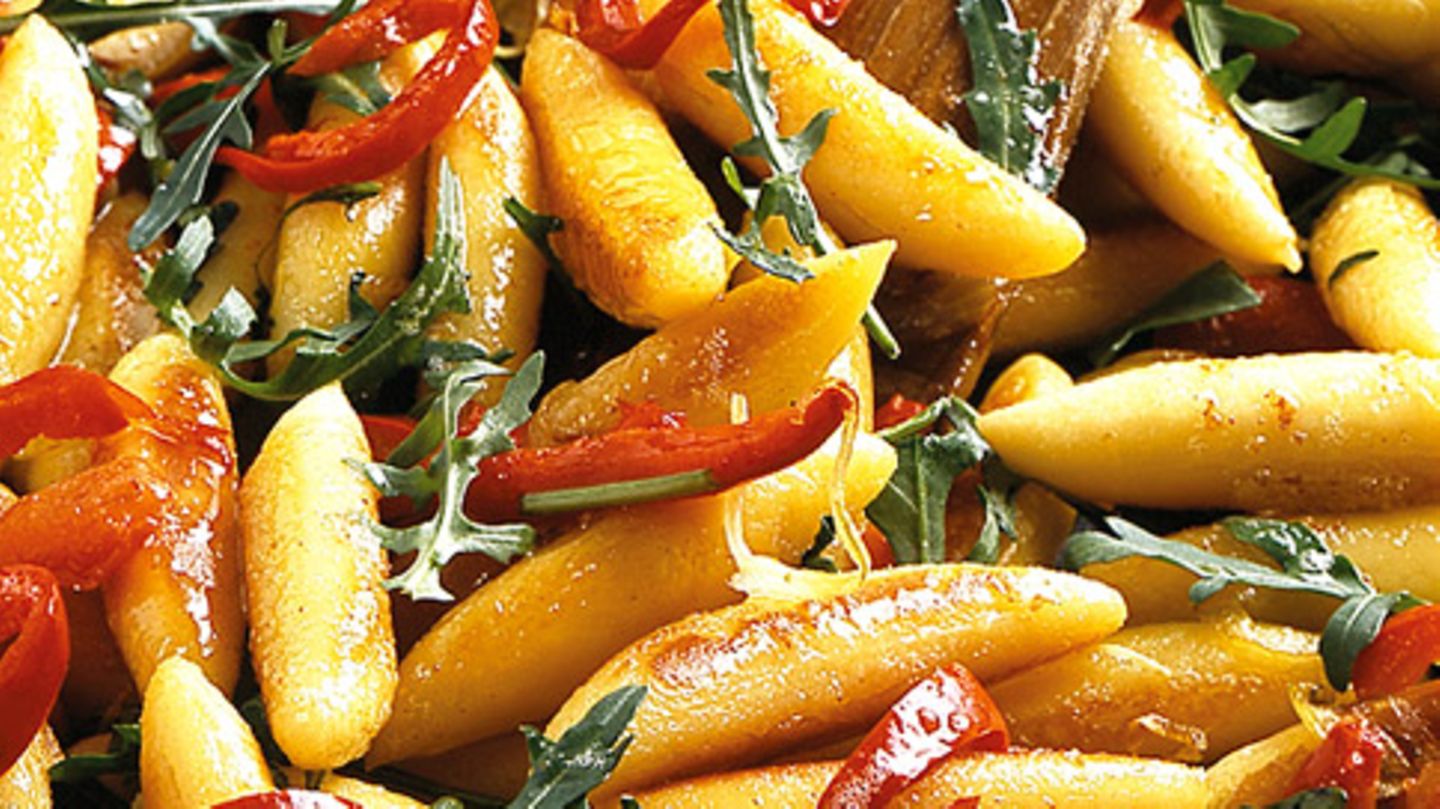 Schupfnudeln Noodles Vegane Mehl Weich Etwas Nehmen Empfehle Schön Hinzugeben Nötig Bleiben Gnocchi
