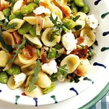 Nudelpfanne mit Rucola