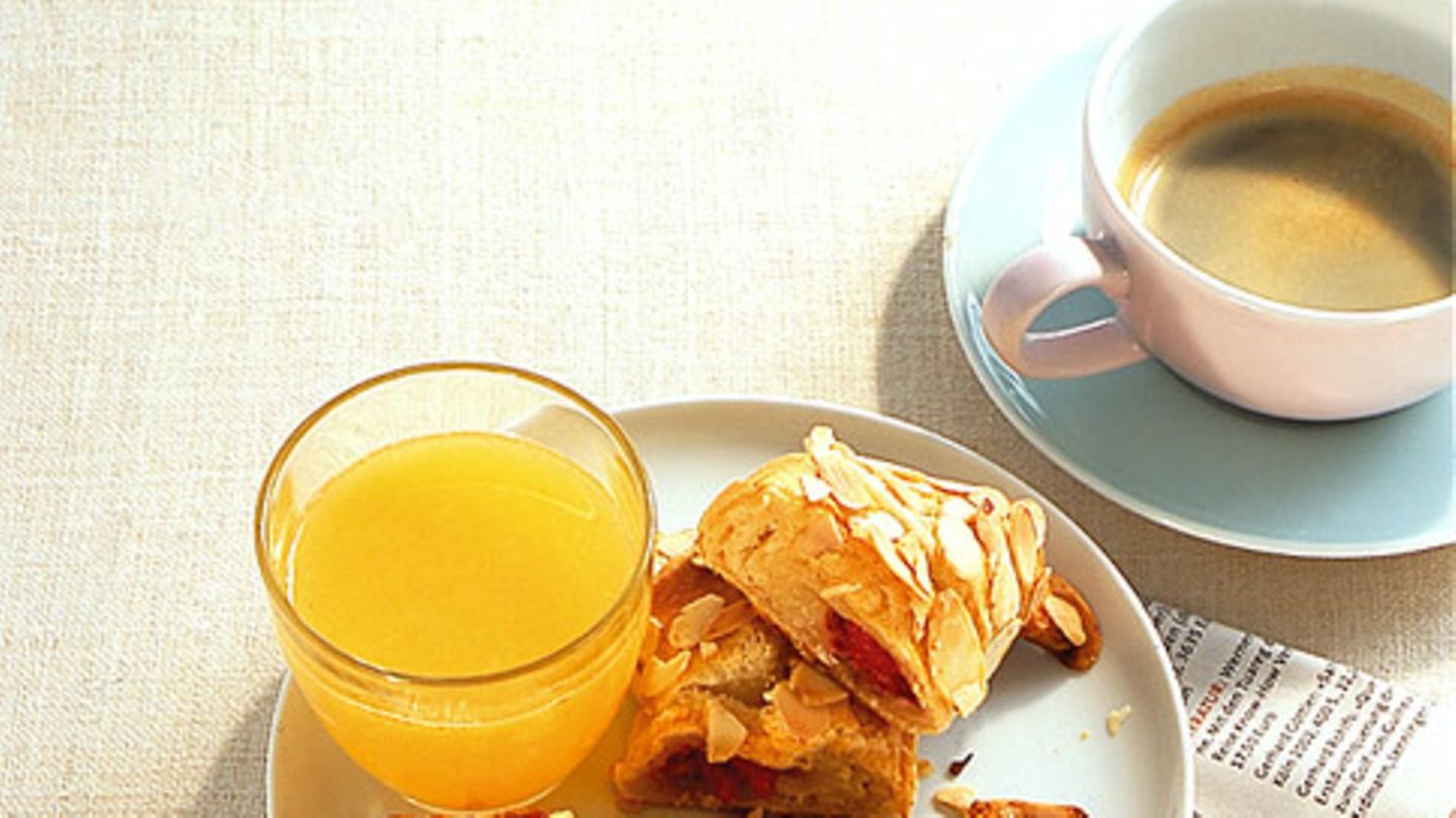 Marzipan-Croissants Rezept