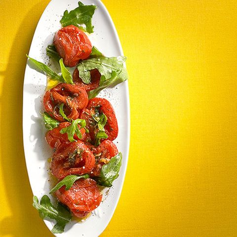 Eiertomaten mit Rucola