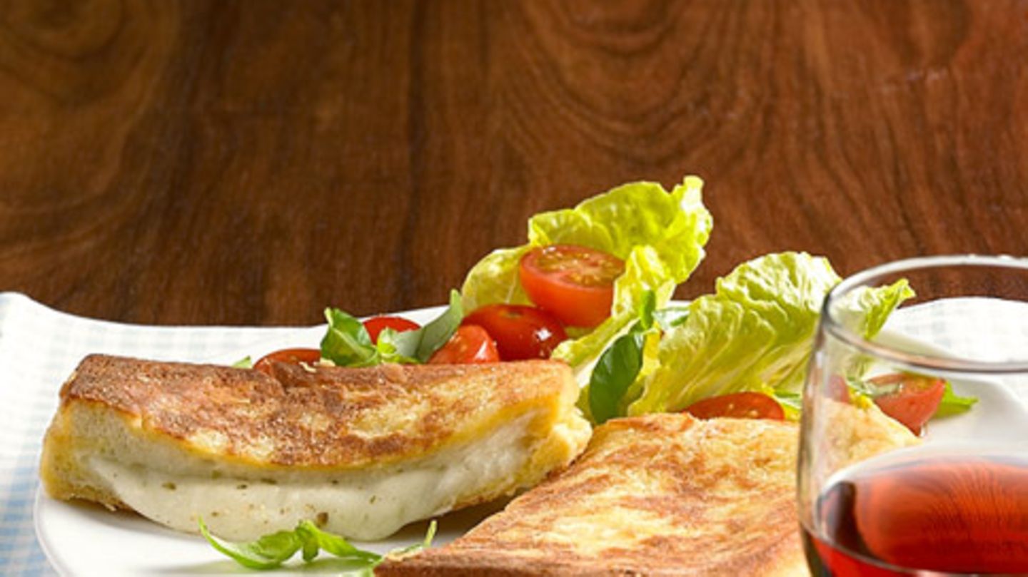 Mozzarella in carozza Rezept - [ESSEN UND TRINKEN]