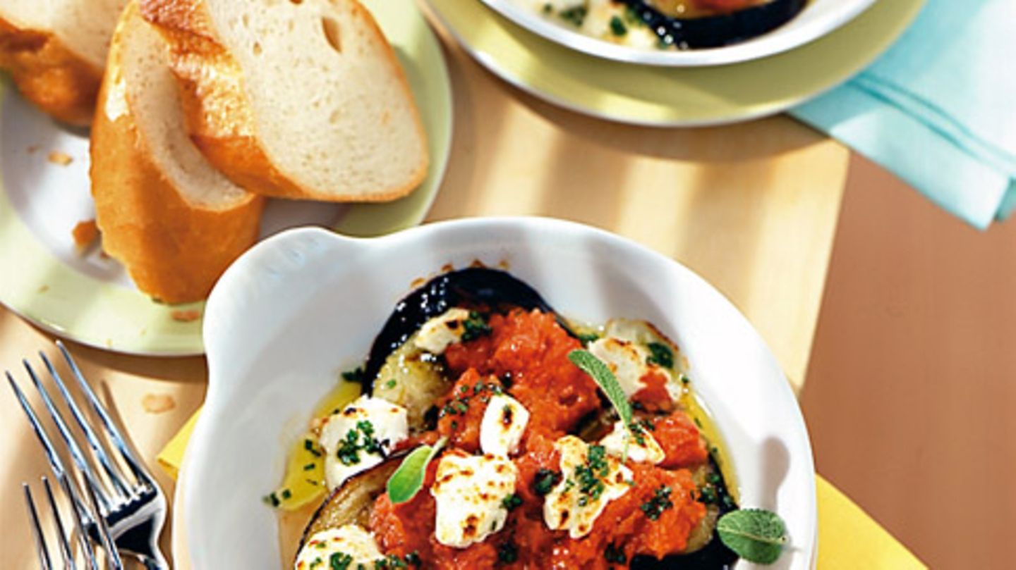 Auberginen-Gratin mit Ziegenkäse Rezept - [ESSEN UND TRINKEN]