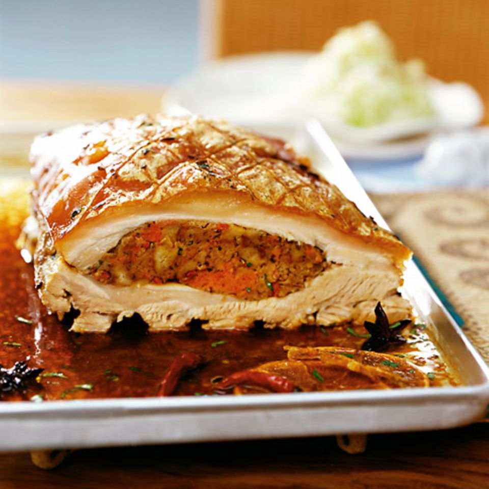 Gefüllter Schweinebauch
