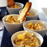 Bohnen-Joghurt-Püree mit Crostini