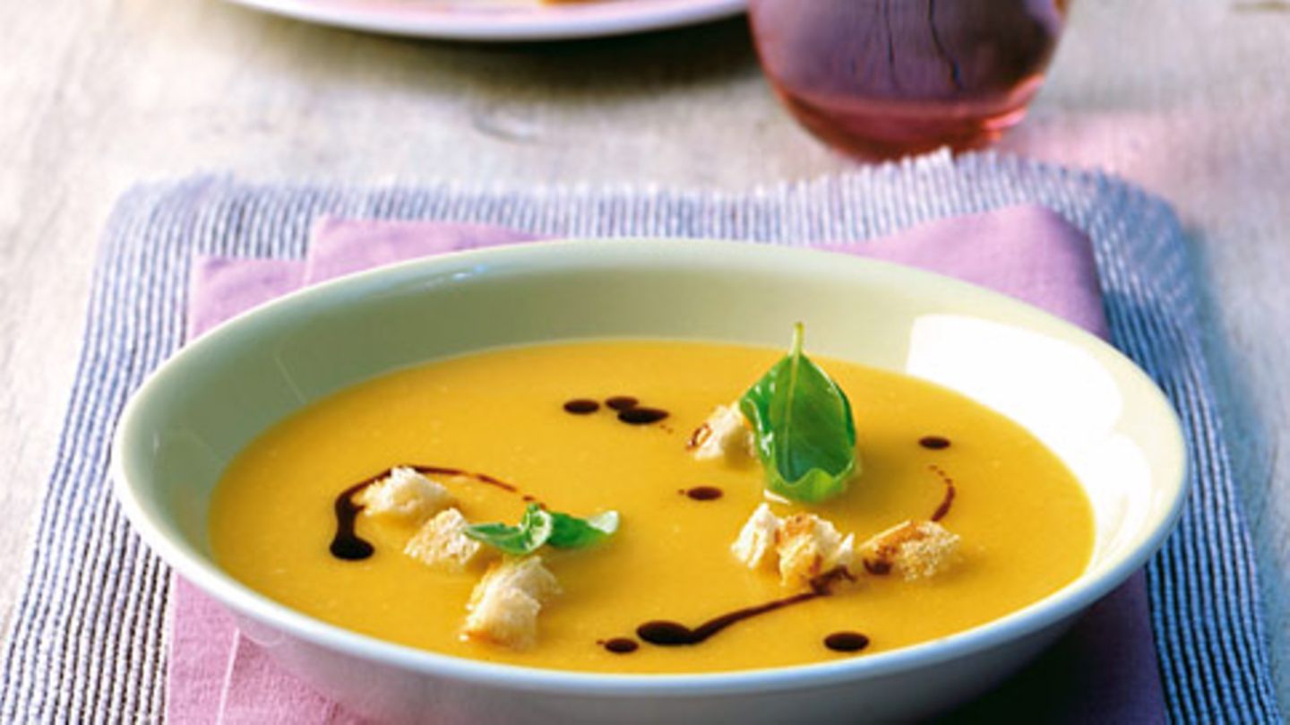 Kürbissuppe mit Apfel Rezept