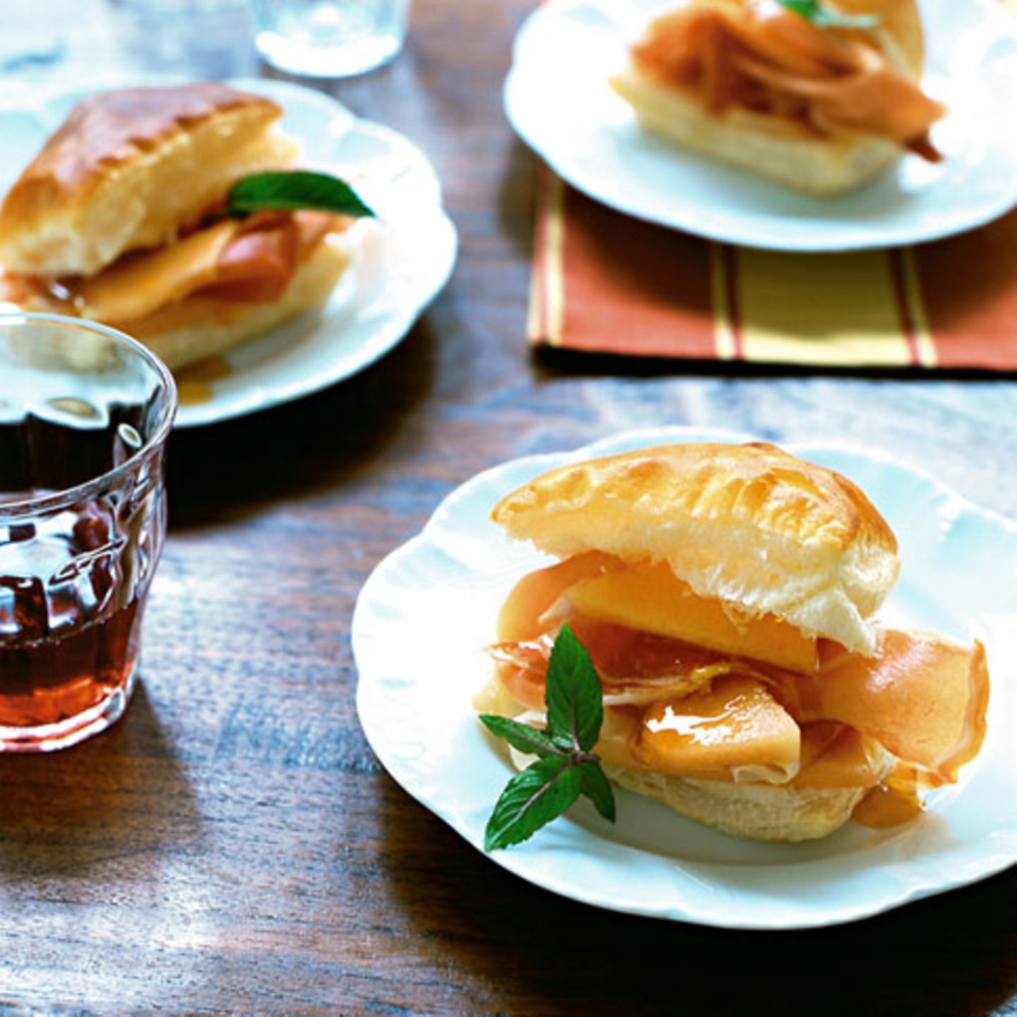 Stockfischcanapés mit Feigen