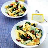 Nudel-Spinat-Salat