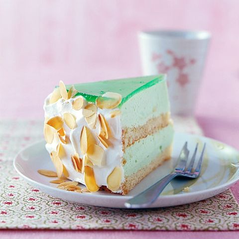 Waldmeistertorte