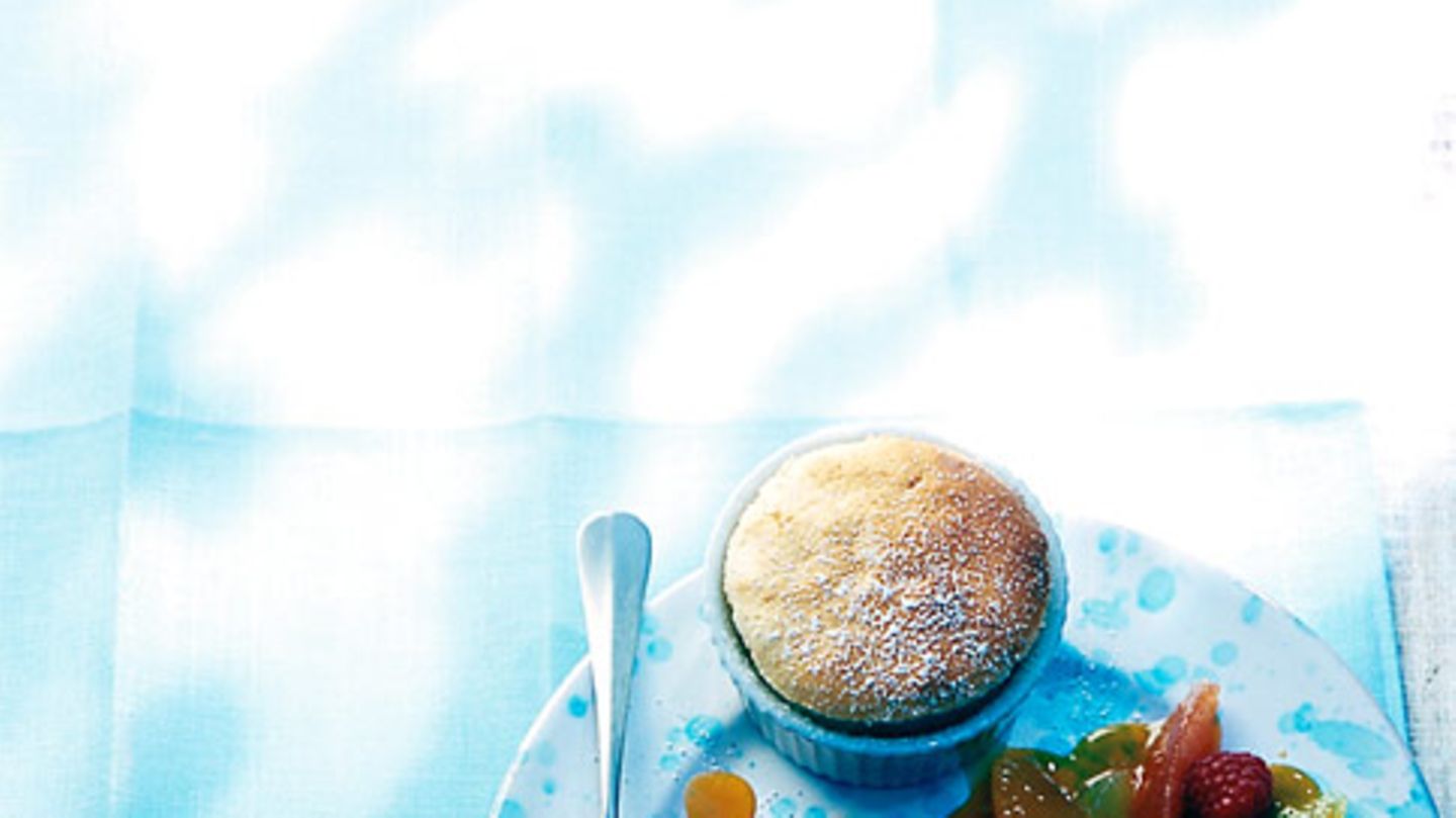 Quark-Soufflé mit Zitrusfrüchte-Ragout Rezept - [ESSEN UND TRINKEN]