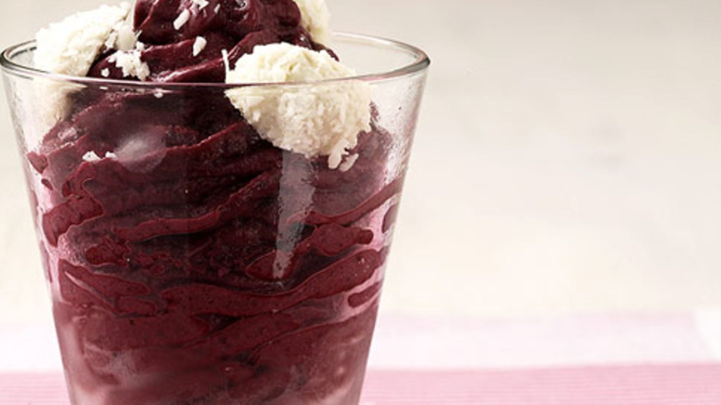 Brombeer-Eis Rezept - [ESSEN UND TRINKEN]