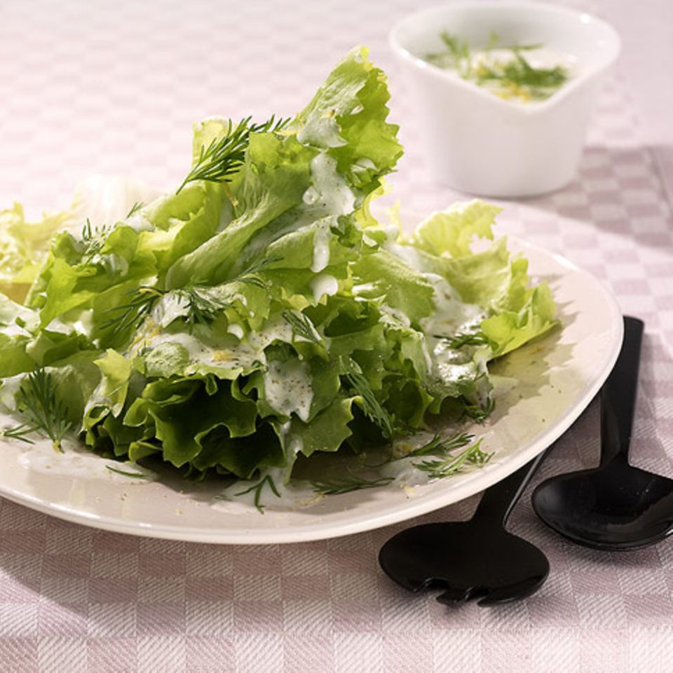 Salat Mit Susser Dillsauce Rezept Essen Und Trinken