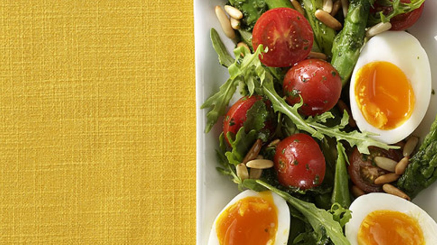 Spargel-Ei-Salat Rezept - [ESSEN UND TRINKEN]