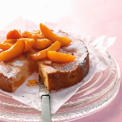 Saftiger Aprikosenkuchen