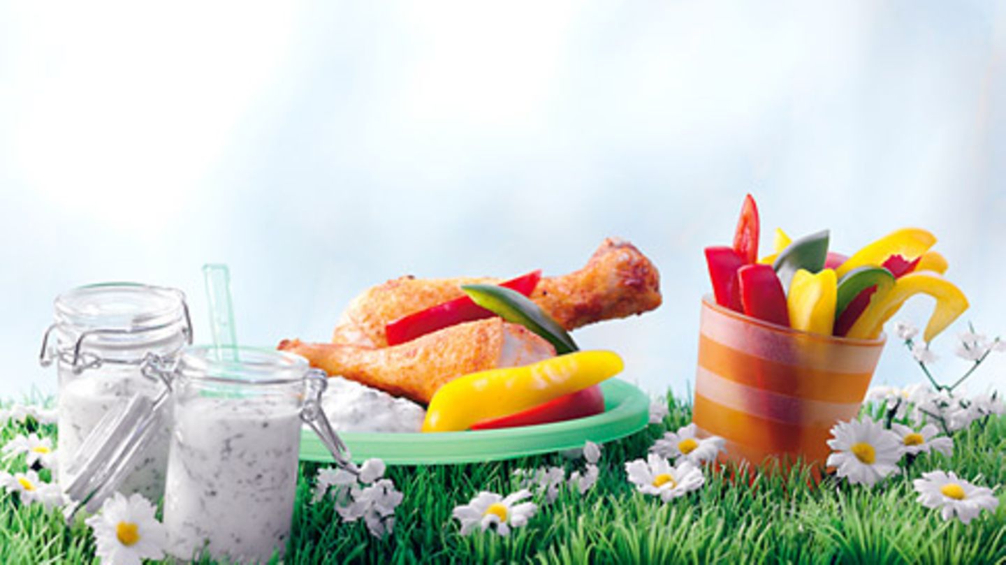 Drumsticks mit Frühlingsquark und Paprika Rezept - [ESSEN UND TRINKEN]