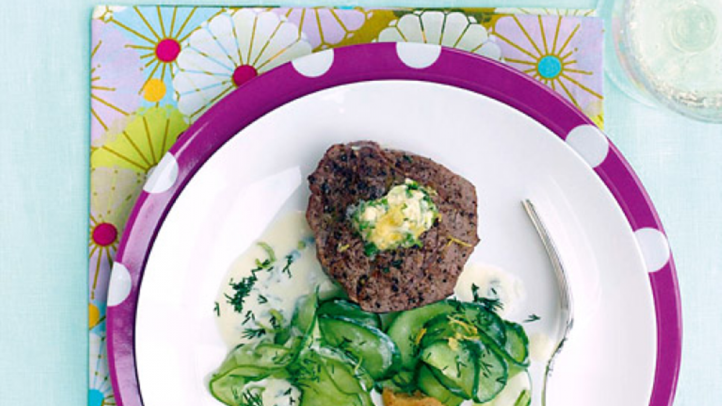 Gurkensalat mit Borretsch Rezept - [ESSEN UND TRINKEN]