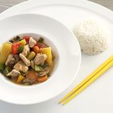 Hähnchen süß-sauer mit Kokosmilch