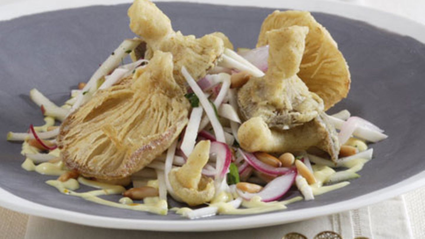 Selleriesalat mit frittierten Pilzen Rezept