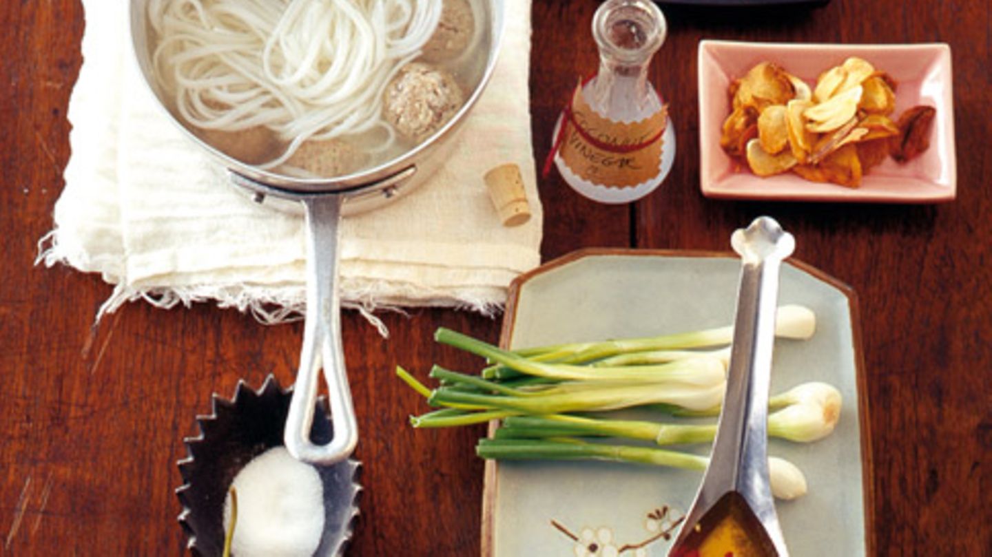 Thai-Suppe mit Hackbällchen Rezept