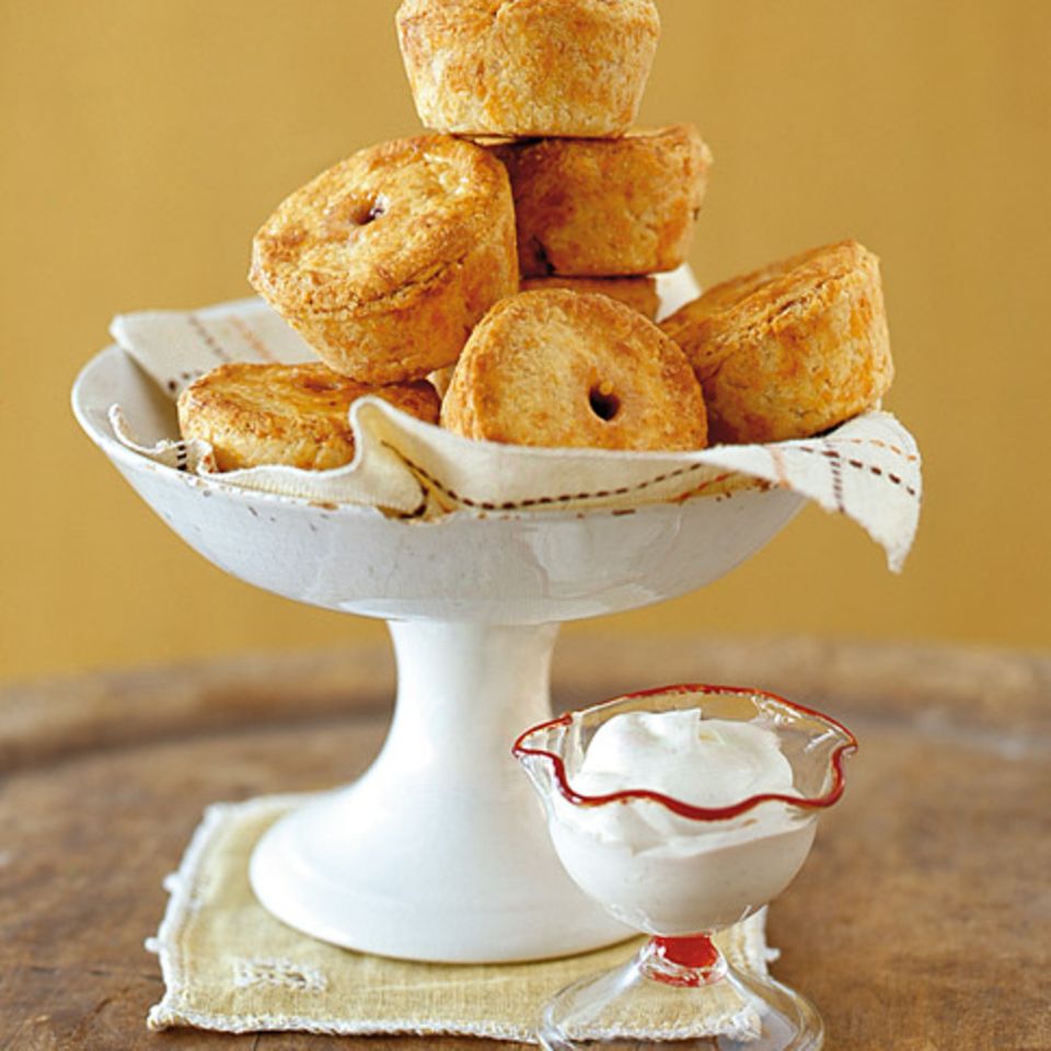 Cheddar-Pies mit Quitten