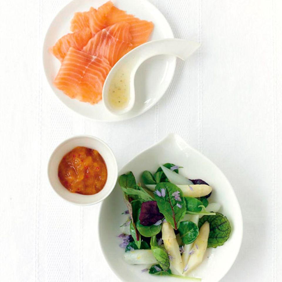 Spargelsalat mit Aprikosen-Chutney