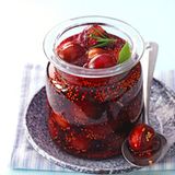 Zwetschgen in Balsamico